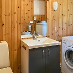 2 Bedroom Stunning In Foldfjorden *
