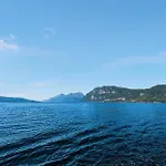 2 Bedroom Stunning In Foldfjorden *